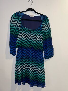 Speechless Chevron Scoop-Neck Dress in Blue and Green
